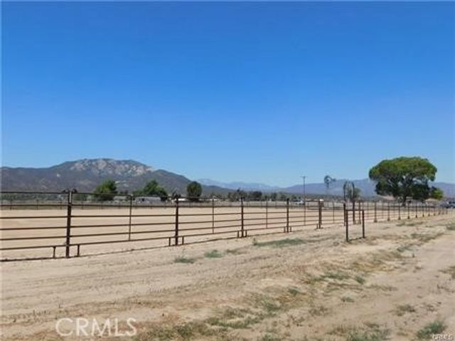 48805 Leaning Rock Court, Aguanga, CA 92536