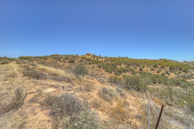 48805 Leaning Rock Court, Aguanga, CA 92536