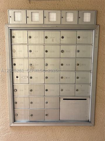 6305 Gage Pl 309A, Miami Lakes, FL 33014