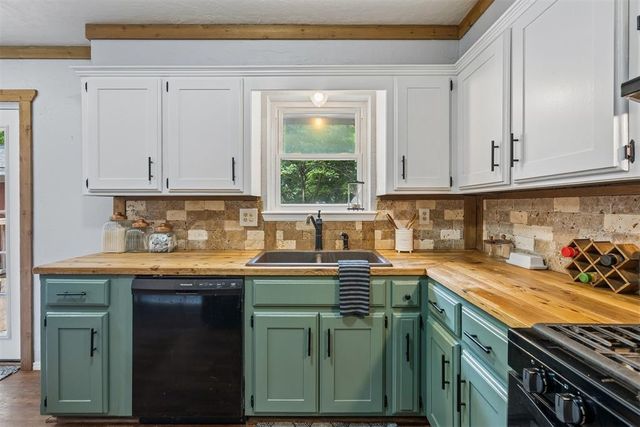 912 Mockingbird Lane, Purcell, OK 73080