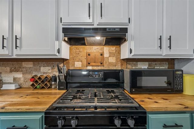 912 Mockingbird Lane, Purcell, OK 73080