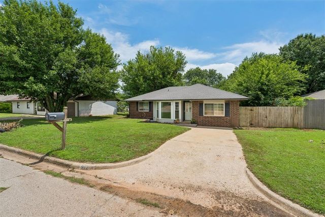 912 Mockingbird Lane, Purcell, OK 73080