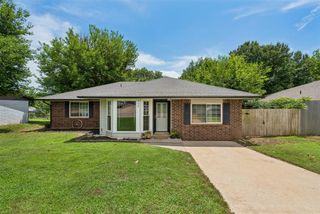 912 Mockingbird Lane, Purcell, OK 73080