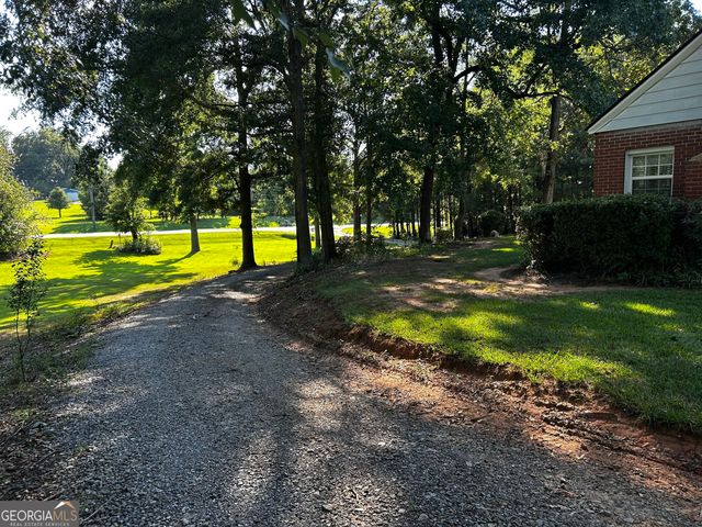 582 Greene Settlement Road, Gray, GA 31032