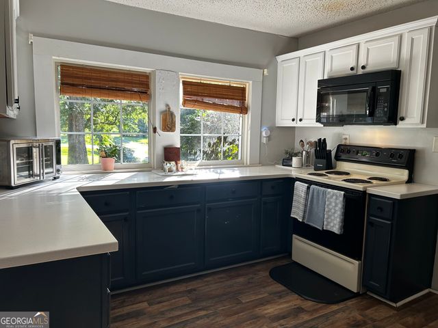 582 Greene Settlement Road, Gray, GA 31032