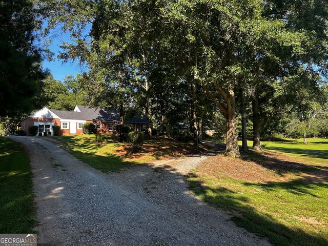 582 Greene Settlement Road, Gray, GA 31032