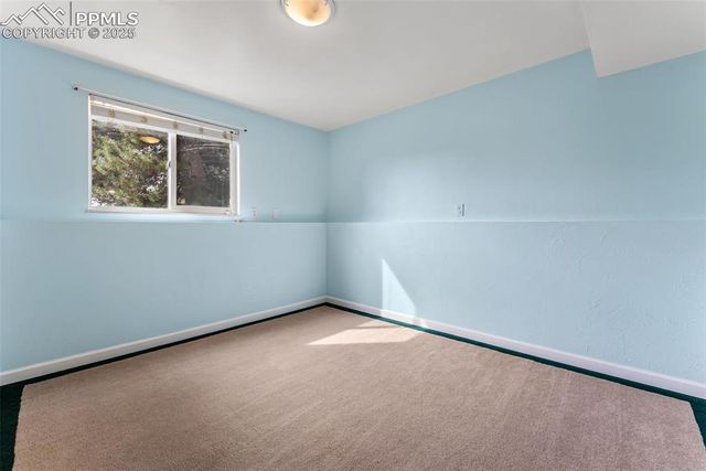 2775 El Capitan Drive, Colorado Springs, CO 80918