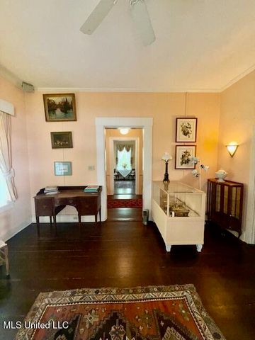 657 S Canal Street, Natchez, MS 39120