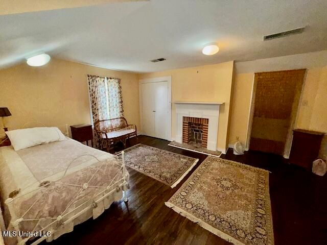 657 S Canal Street, Natchez, MS 39120