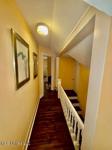 657 S Canal Street, Natchez, MS 39120