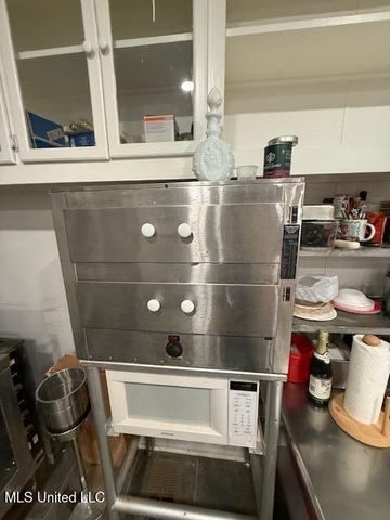 657 S Canal Street, Natchez, MS 39120