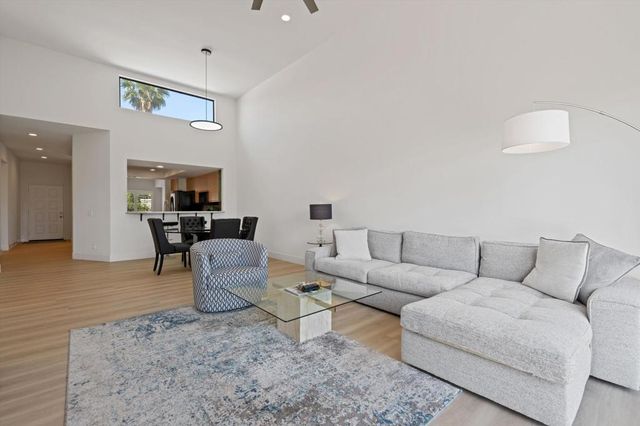 80679 Oak Tree, La Quinta, CA 92253