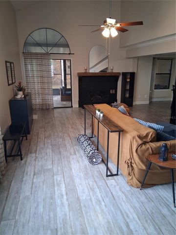 5437 WINCREST COURT, Orlando, FL 32812