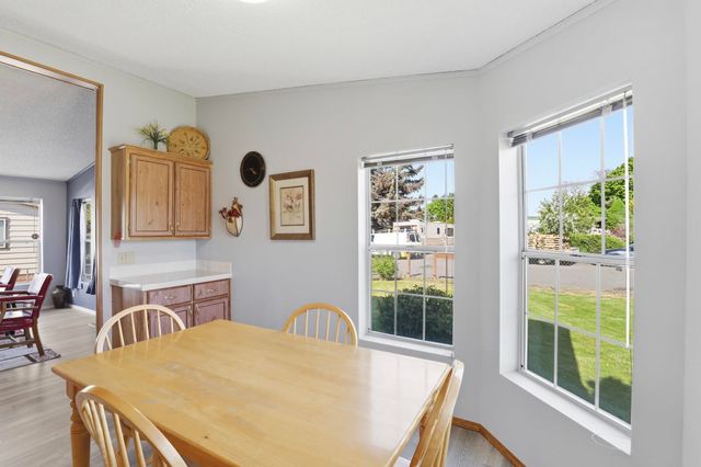 1603 N GLENBROOK Rd, Liberty Lake, WA 99016
