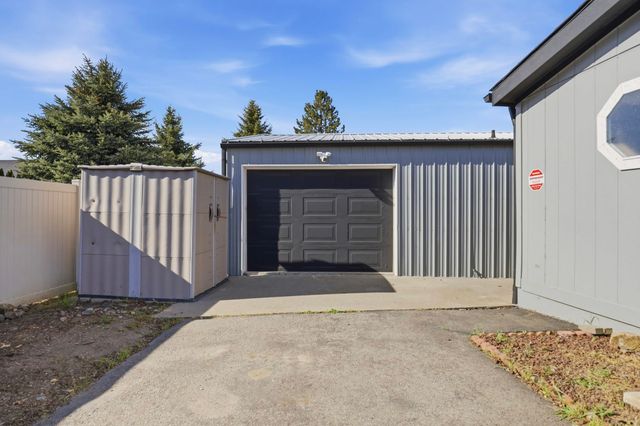 1603 N GLENBROOK Rd, Liberty Lake, WA 99016