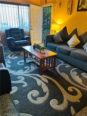 40 Camelback Avenue S 46, Carson, CA 90745