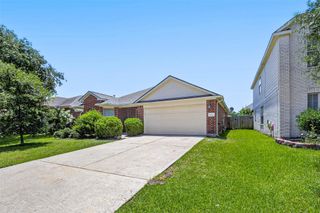 9115 N Ferndale Place Drive, Houston, TX 77064