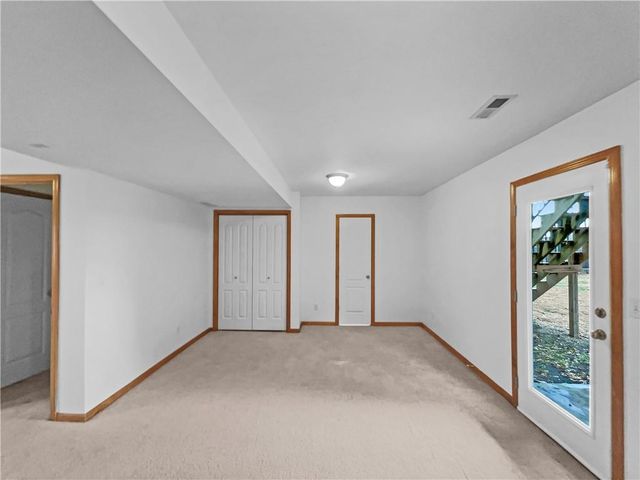 15803 Hight Avenue, Belton, MO 64012