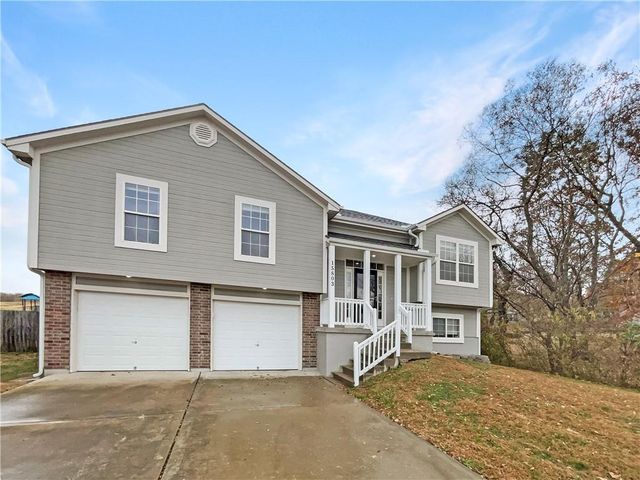 15803 Hight Avenue, Belton, MO 64012