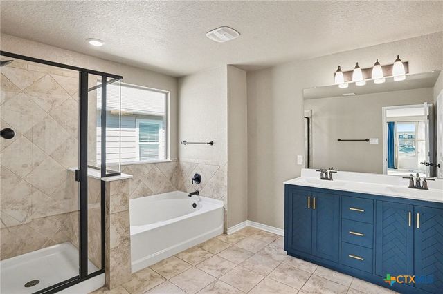 672 Valley Garden, New Braunfels, TX 78130