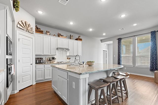 3705 Magnolia Court, Denison, TX 75020