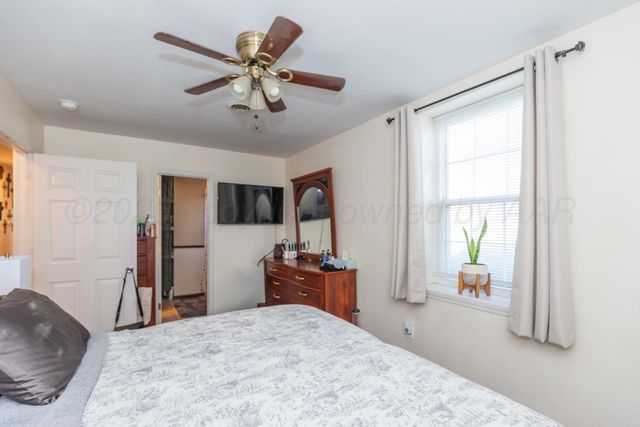 2010 N ADAMS Street, Amarillo, TX 79107