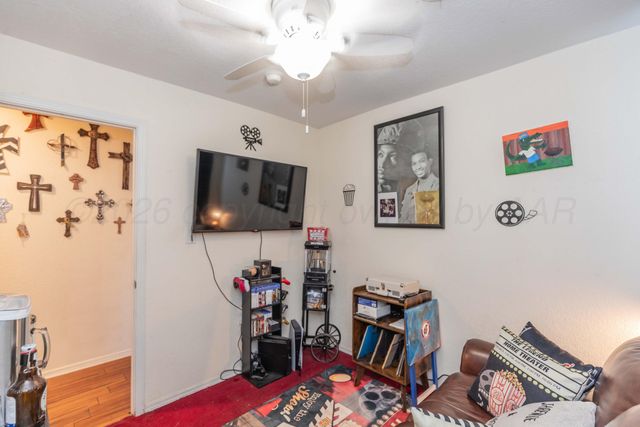 2010 N ADAMS Street, Amarillo, TX 79107