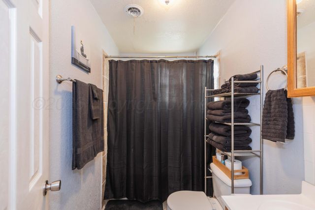 2010 N ADAMS Street, Amarillo, TX 79107