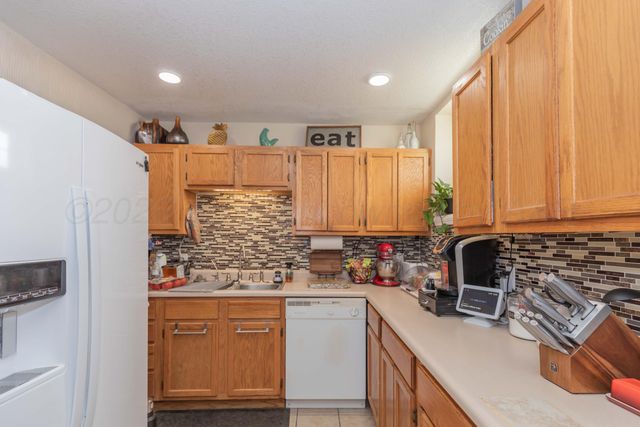 2010 N ADAMS Street, Amarillo, TX 79107