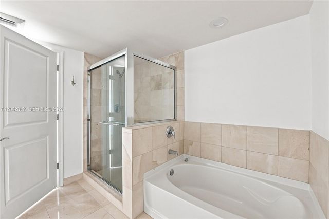 610 W Las Olas Boulevard 1912N, Fort Lauderdale, FL 33312
