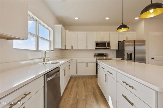 2335 Louisiana Court, Seymour, TN 37865