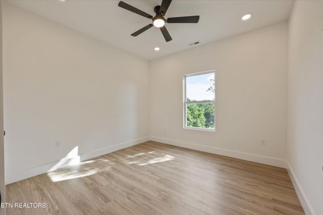 2335 Louisiana Court, Seymour, TN 37865
