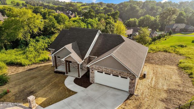 2335 Louisiana Court, Seymour, TN 37865