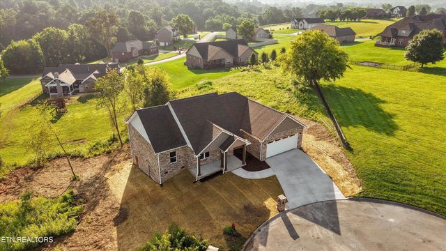 2335 Louisiana Court, Seymour, TN 37865