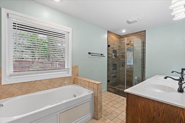 240 W Park Circle, Decatur, TN 37322