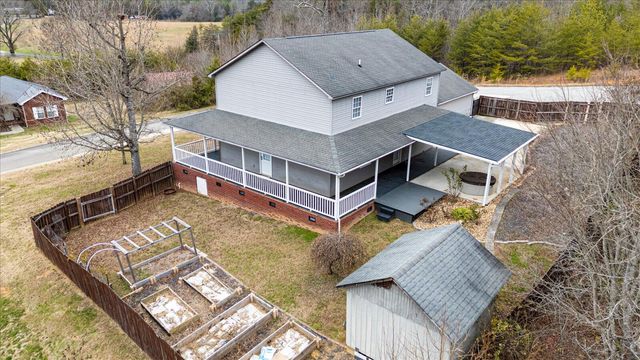 240 W Park Circle, Decatur, TN 37322