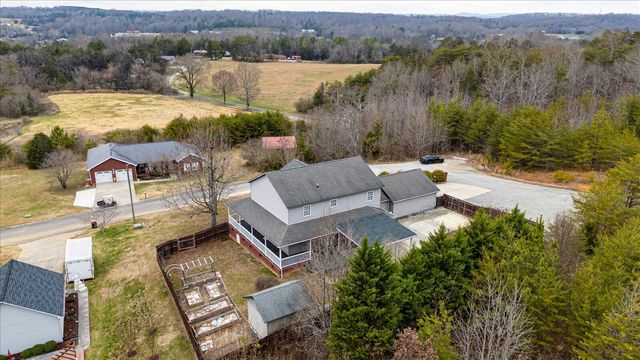 240 W Park Circle, Decatur, TN 37322