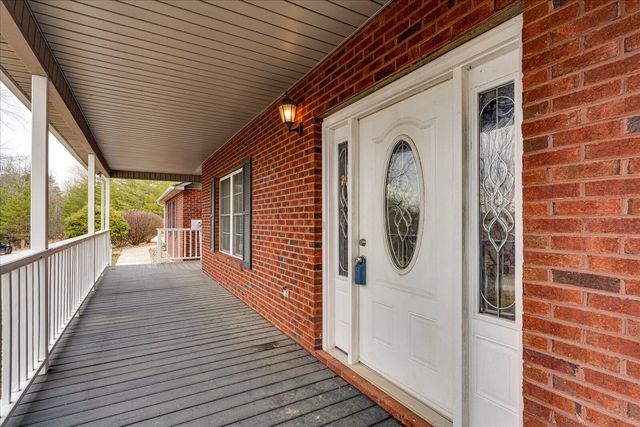 240 W Park Circle, Decatur, TN 37322