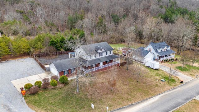 240 W Park Circle, Decatur, TN 37322
