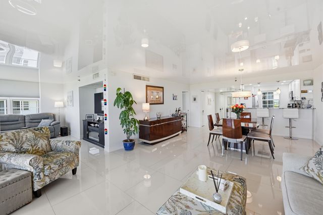 4015 W Palm Aire Drive 1001, Pompano Beach, FL 33069