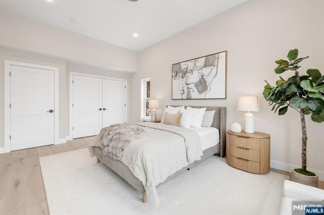 188 Broadway 4, Woodcliff Lake, NJ 07677