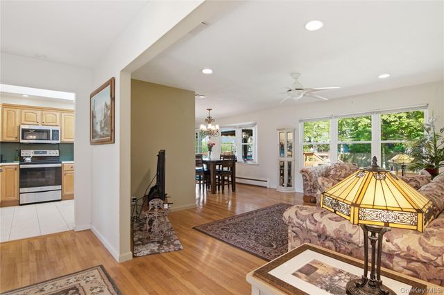 157 Belleview Avenue, Center Moriches, NY 11934