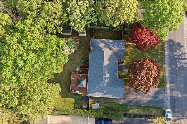 157 Belleview Avenue, Center Moriches, NY 11934