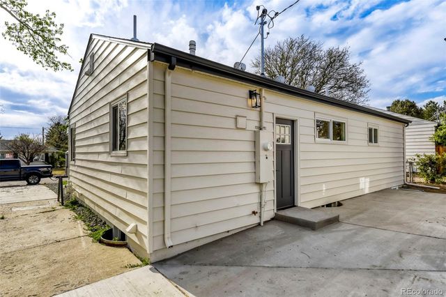 1590 S Jackson Street, Denver, CO 80210