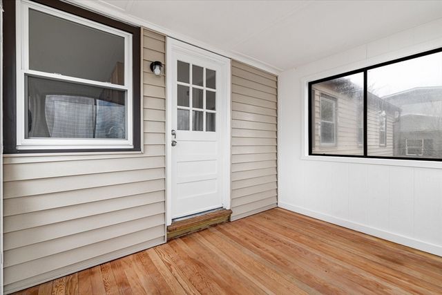 26 Roosevelt Dr, Southbridge, MA 01550