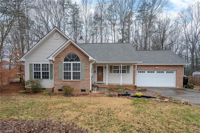 1609 Underpass Road, Advance, NC 27006