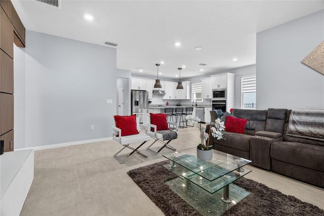 7239 IVY TENDRIL AVENUE, Orlando, FL 32829
