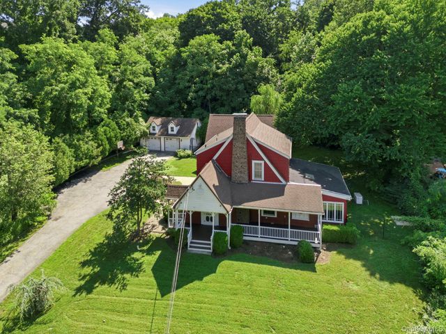 44 Beach Road, Ossining, NY 10562