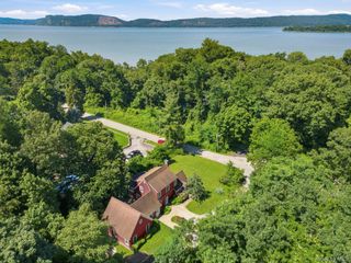44 Beach Road, Ossining, NY 10562
