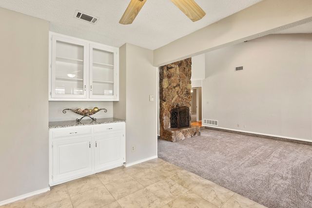 1916 Everglade Court, Grapevine, TX 76051